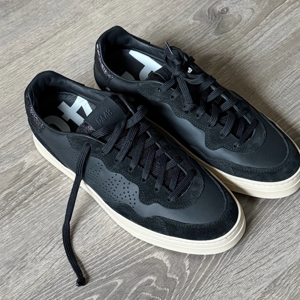 P448 SHOES